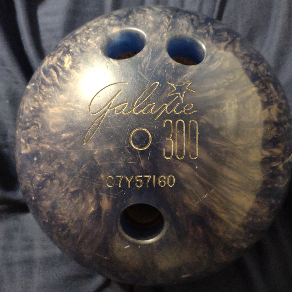 vintage galaxie 300 bowling ball